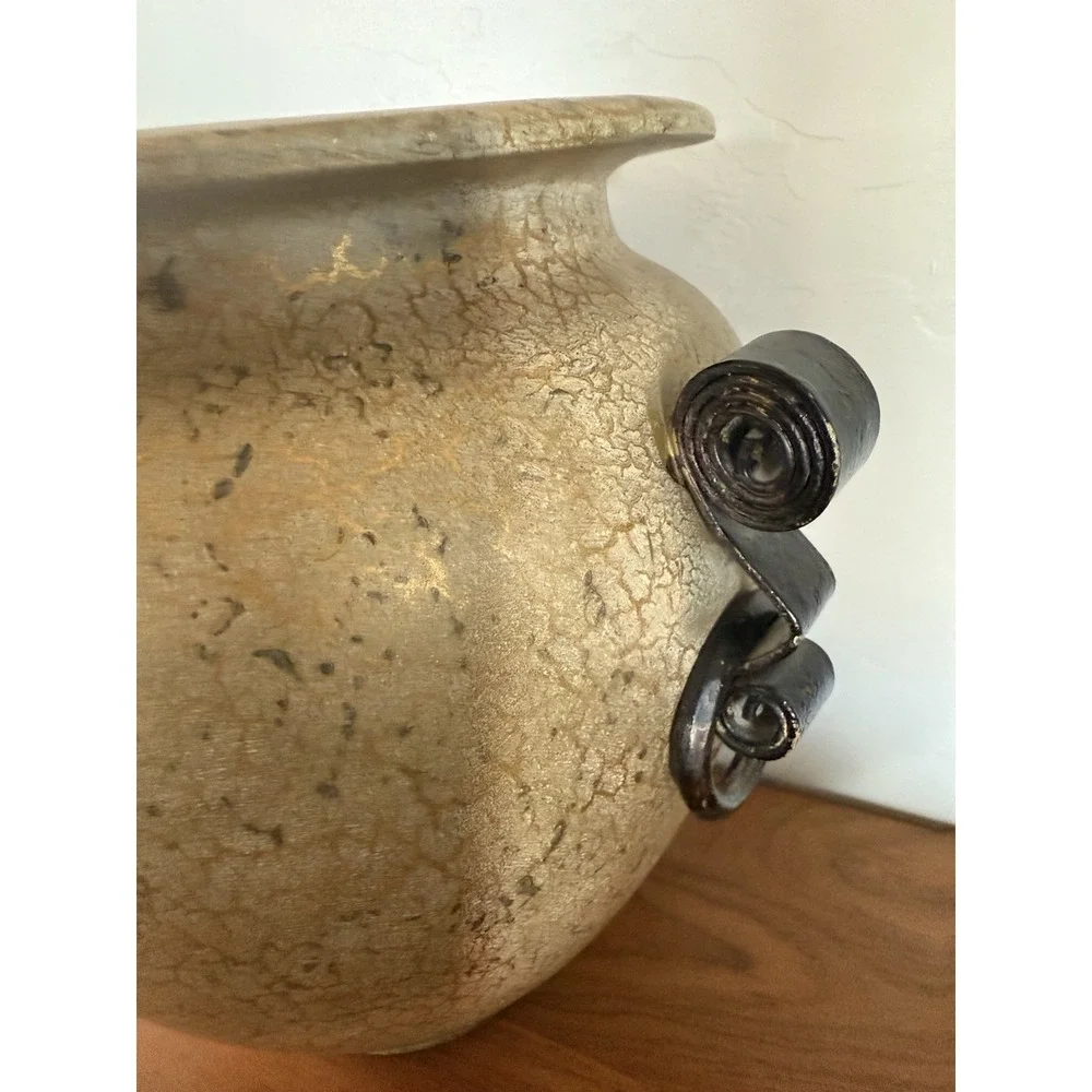VTG Mid‎ Century Fine Crackle Glaze Vase in Metallic Gold Black Decor Handles
